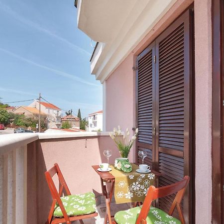 Lovely Apartment In Split With Wifi Exteriör bild